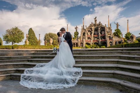 Isola Bella a dreamy frame for your wedding photos on Lake Maggiore