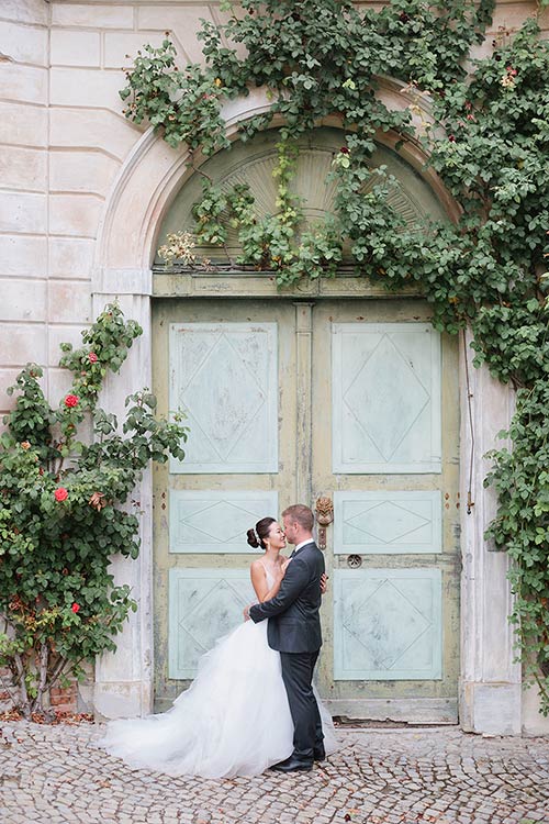 Villa Beccaris wedding reception in Langhe countryside