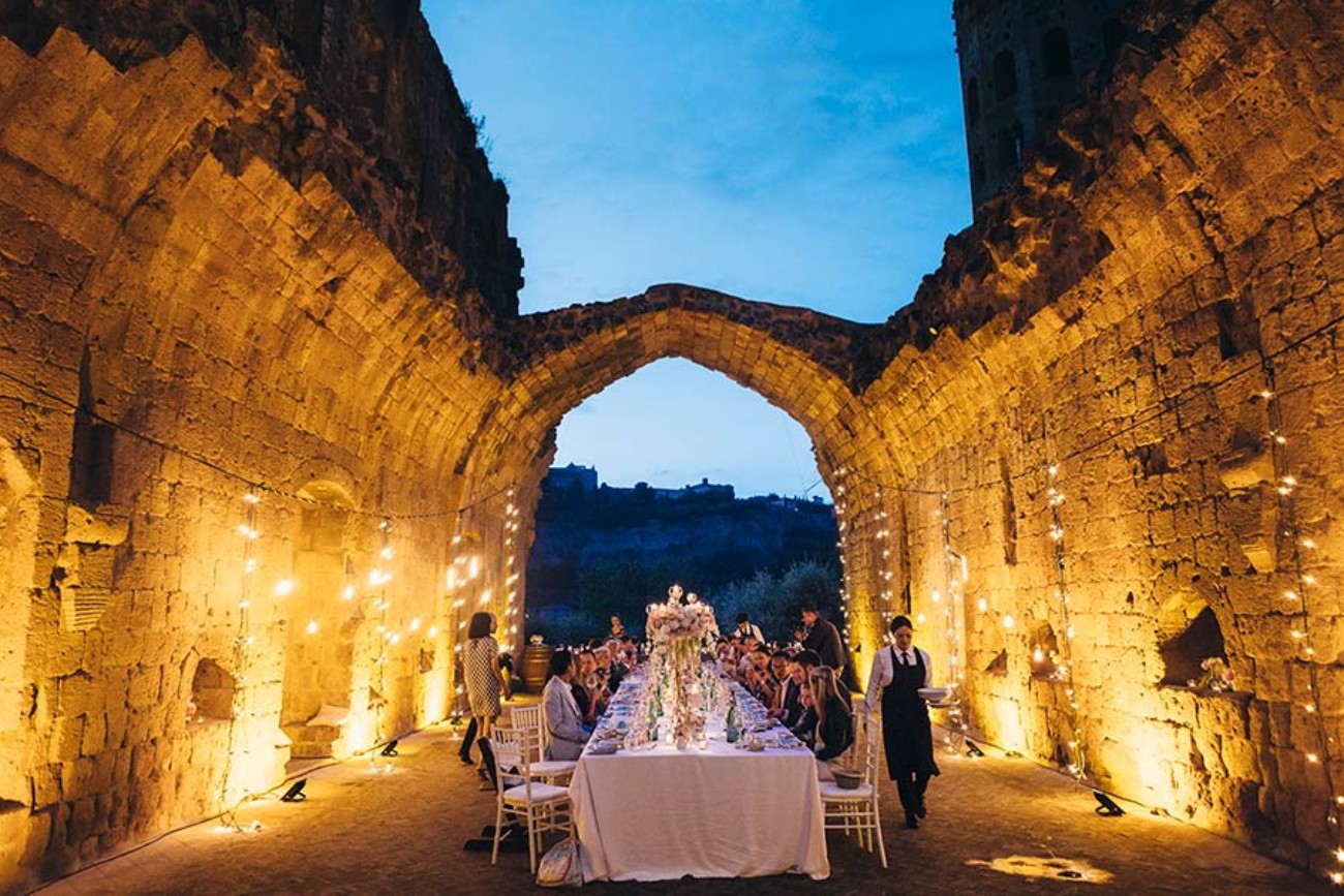 Badia di Orvieto wedding reception in Umbria - photo DSVisuals