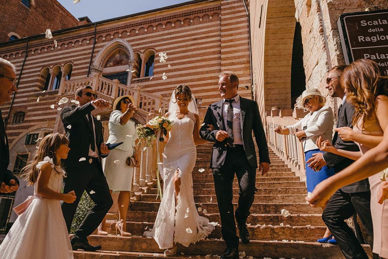 Civil wedding in Verona. Photo by Luca Rajna