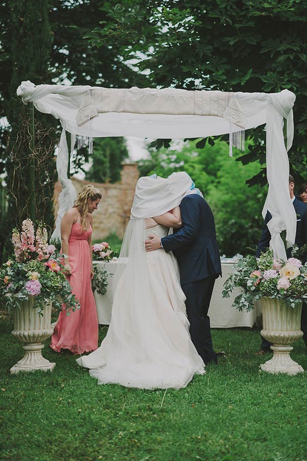 Jewish wedding in Italy