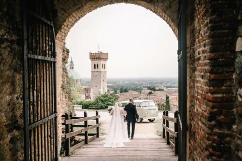 A fairy-tale Scottish wedding at Lake Garda